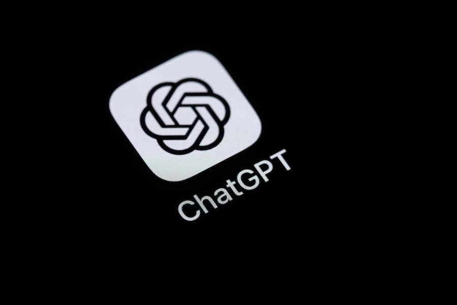 واکنش OpenAI به چاپلوسی بیش از حد ChatGPT